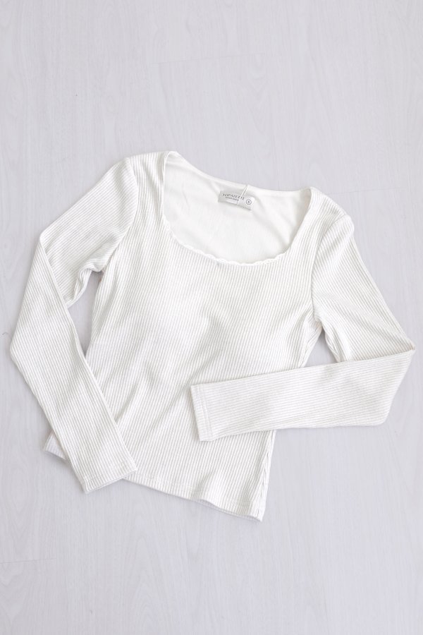 *TPZ* VELA LACE RIBBED LONG SLEEVES TOP IN WHITE