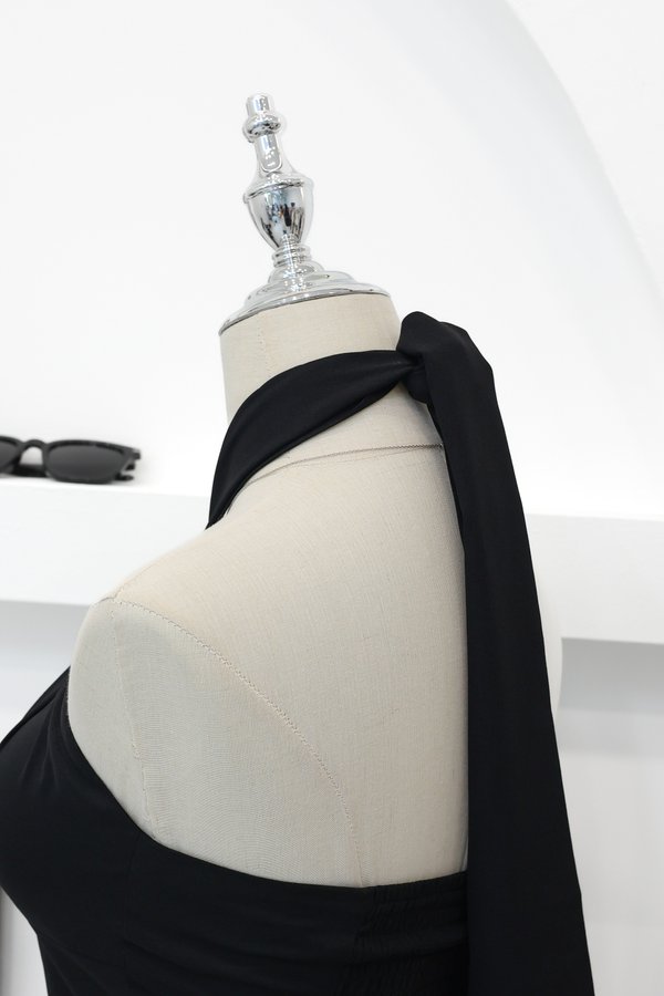 (PREORDER) *TPZ* ASTER HALTER RIBBON TOP IN BLACK