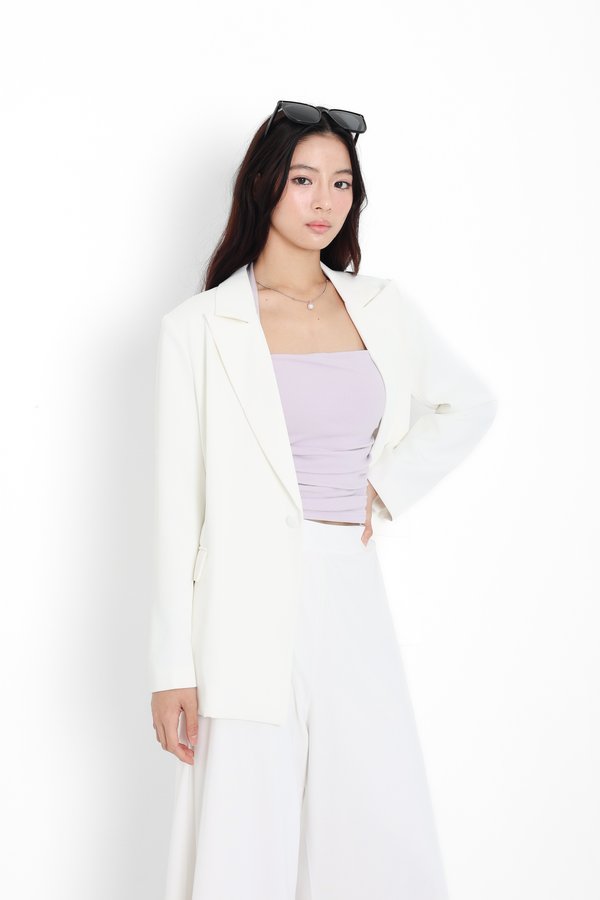 *TPZ* GIRL BOSS PADDED BLAZER IN WHITE