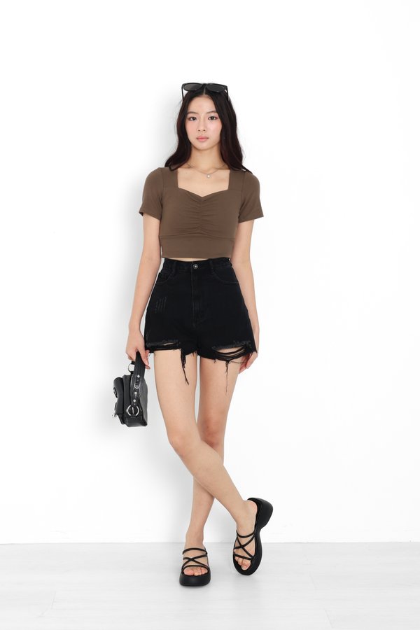 *TPZ* PERFECT DIAMOND NECK TOP IN OLIVE BROWN