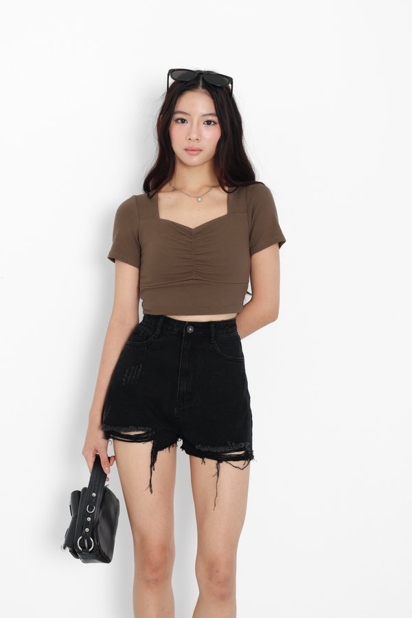 *TPZ* PERFECT DIAMOND NECK TOP IN OLIVE BROWN