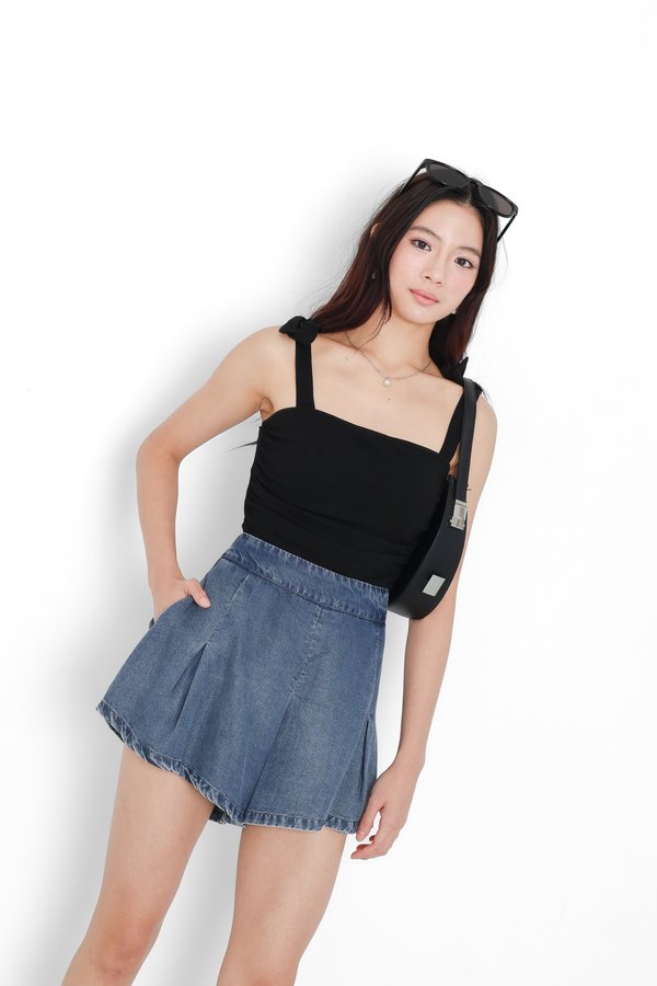 *TPZ* PERFECT MULTI RIBBON TOP IN BLACK