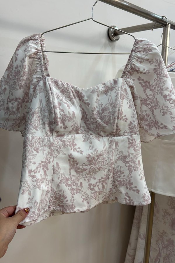 (PO ETA: END JULY) *TPZ* HERA FLUTTER SLEEVES TOP IN TOILE DE BEAUTY SOFT PINK