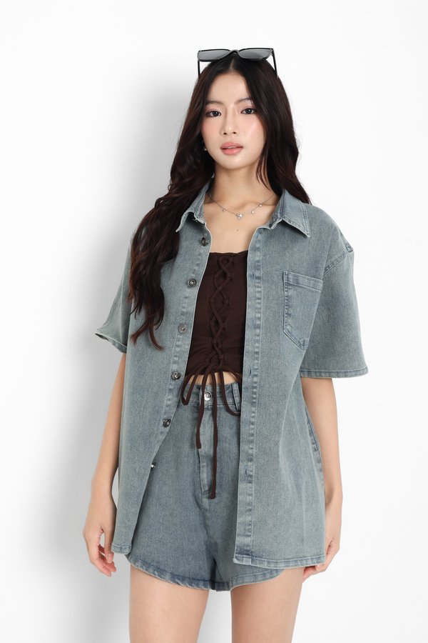 *TPZ* ENSO DENIM JACKET TOP IN LIGHT WASH