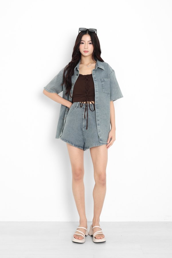 *TPZ* ENSO DENIM JACKET TOP IN LIGHT WASH
