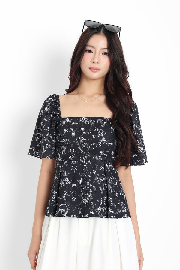 *TPZ* ZELDA FLUTTER SLEEVES FLOWY PLEATS TOP IN TOILE DE RIBBON BLACK