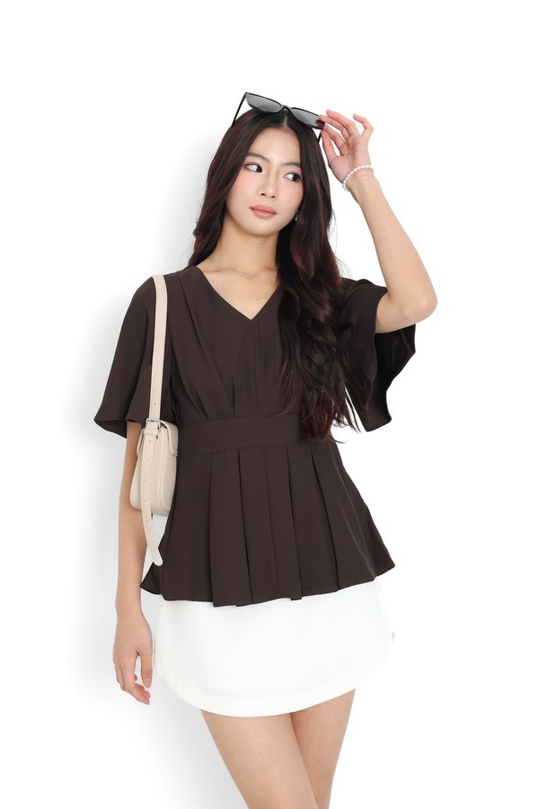 *TPZ* JO FLUTTER SLEEVES TOP 2.0 IN FRIGGIN' BROWN