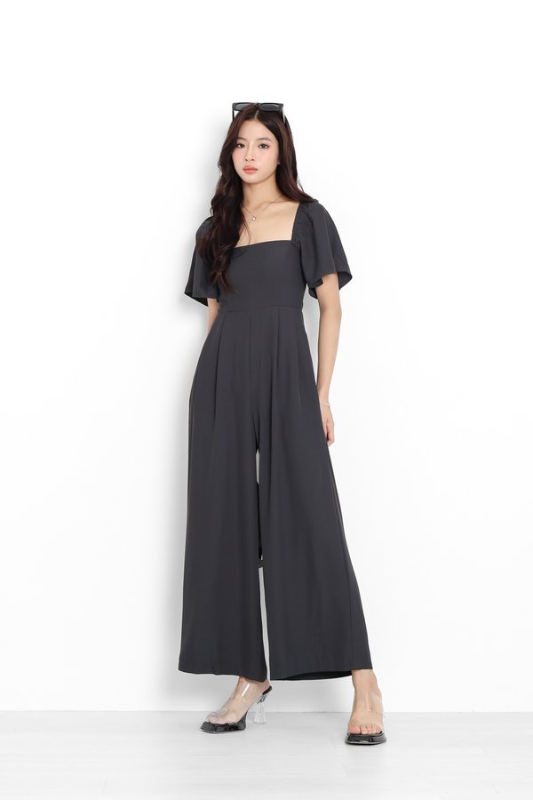 *TPZ* VENNA FLUTTER SLEEVES JUMPSUIT (PETITE) IN STORM GREY