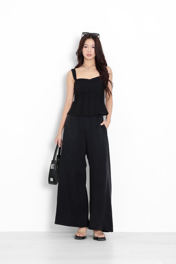 *TPZ* ZENYA ENCHANTED LACE TOP IN BLACK