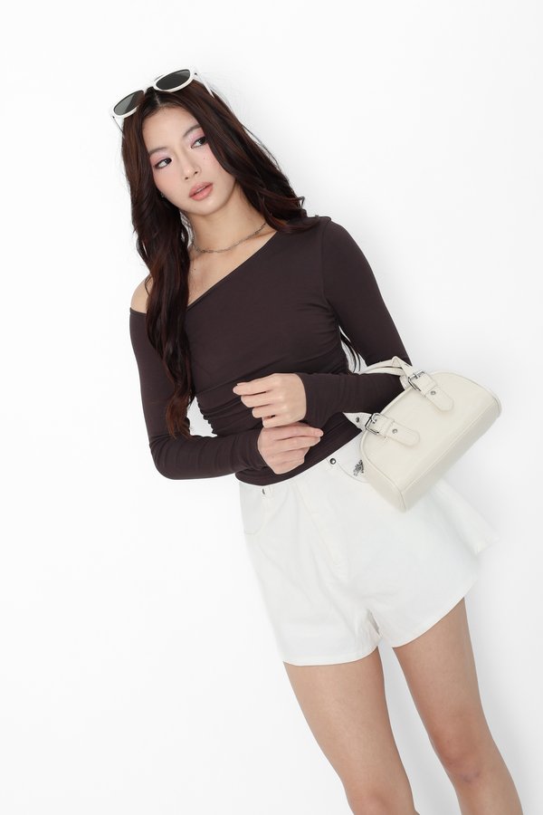 *TPZ PERFECT* CLEO RUCHED LONG SLEEVES TOP IN FRIGGIN' BROWN