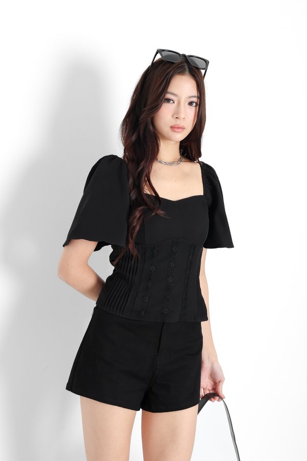 *TPZ* ZENYA ENCHANTED LACE FLUTTER TOP IN BLACK