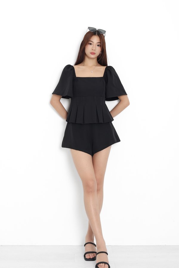 *TPZ* FALA PLEATED FLUTTER SLEEVES TOP (MULTIPLE COLOURS)