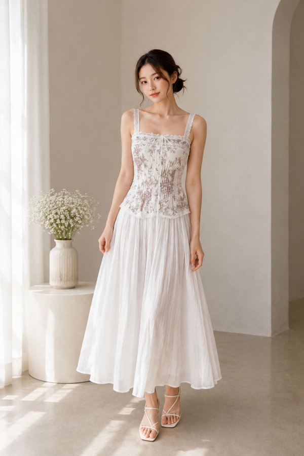 *TPZ X NICOLECHOWWW* MERMAID PEARL LACE TOP (TOILE DE NOVA)