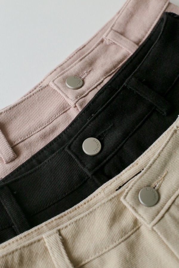 *TPZ* OVERLAP DENIM SKORTS IN BLACK