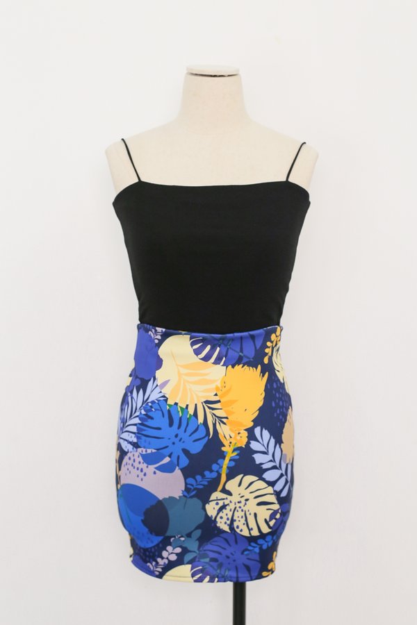 KLARA BODYCON SKIRT IN NAVY TROPICAL ABSTRACT