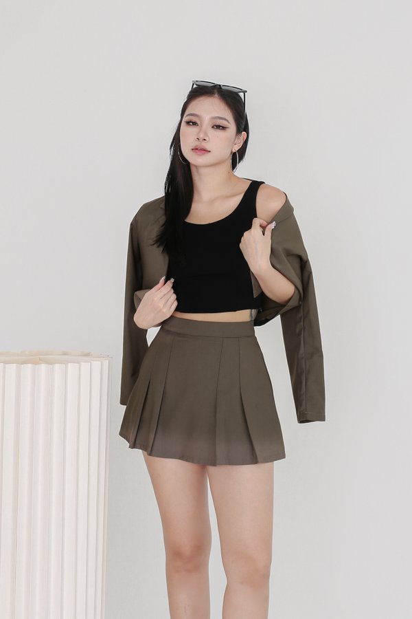 *TPZ* ON POINT CROPPED BLAZER IN OLIVE
