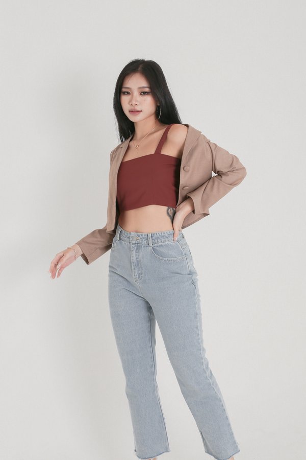 *TPZ* ON POINT CROPPED BLAZER IN TOFFEE