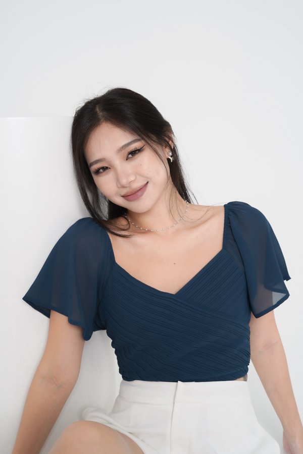 *TPZ* DREAMSCAPE PLEATED TOP IN TEAL