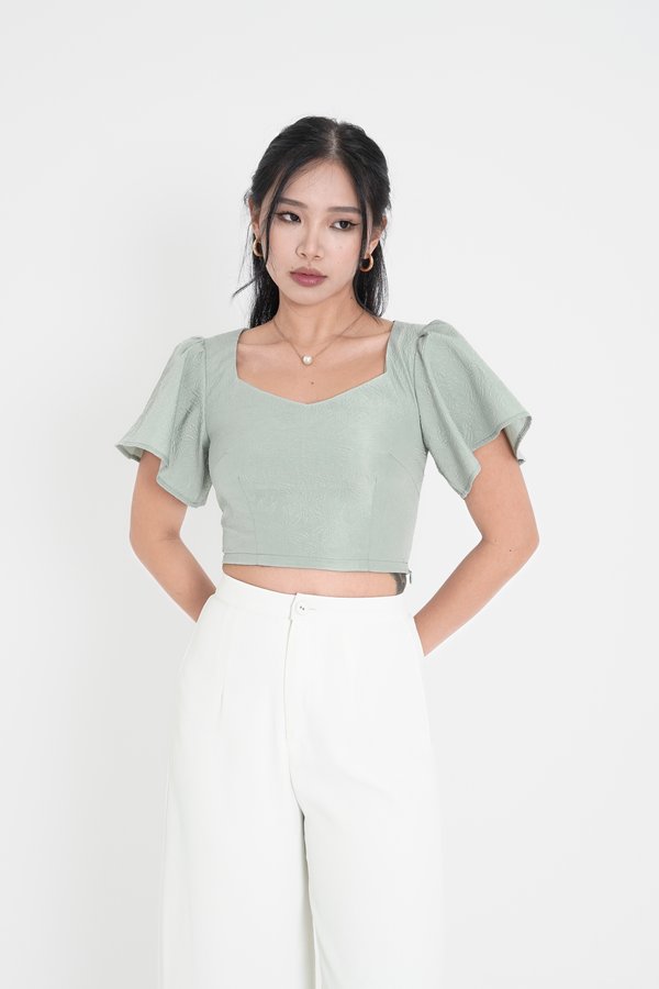 *TPZ* CAMILLA EMBOSSED FLUTTER TOP IN SAGE