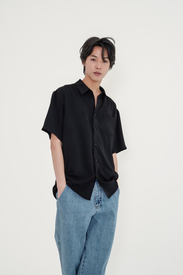 *TPZ* REMY UNISEX SHORT SLEEVES SHIRT IN BLACK